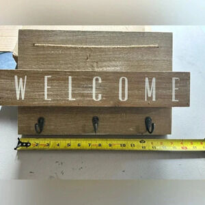 Welcome mail/ key holder